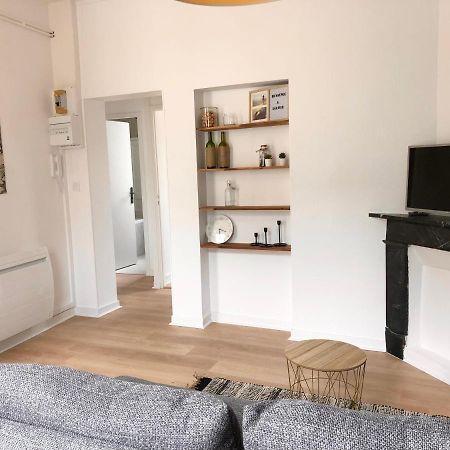 Le Tanin -Appartement Entier Avec Balcon Saumur Exterior photo